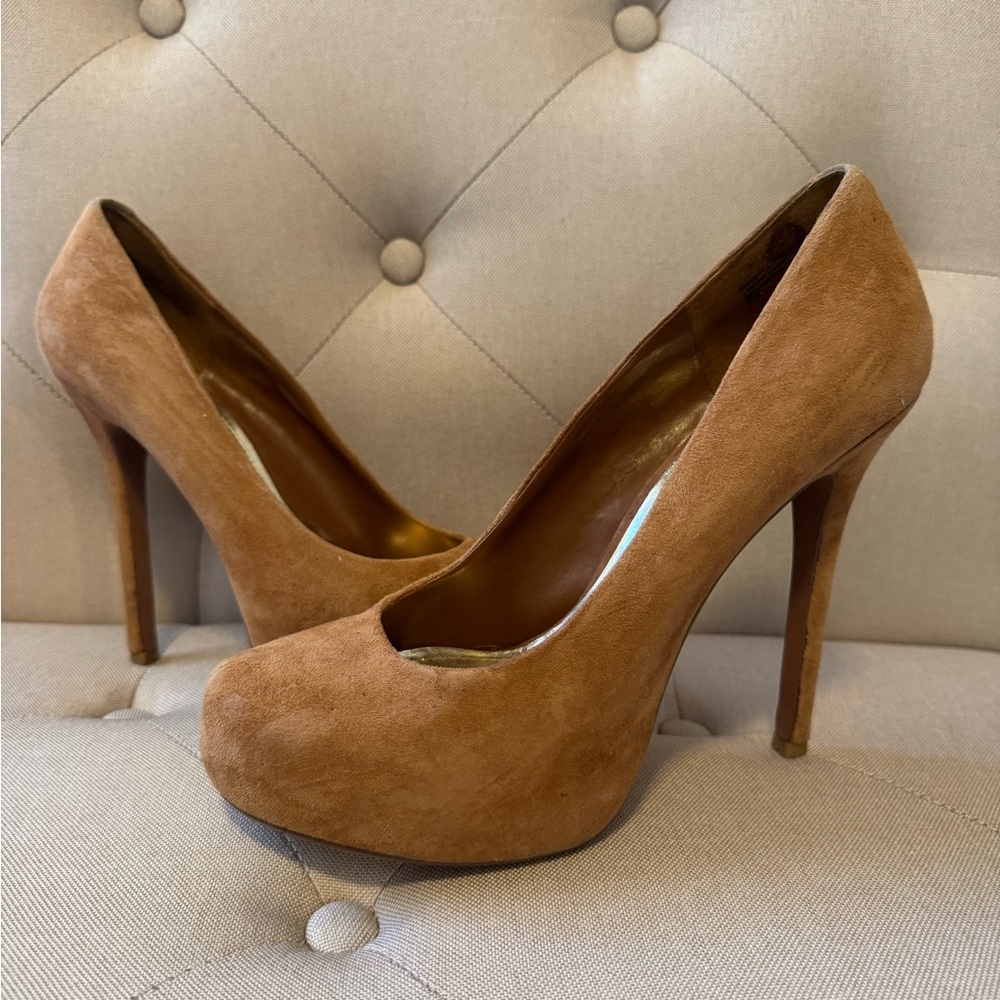 Vintage - Wild Pair - suede stiletto heels
Pump camel